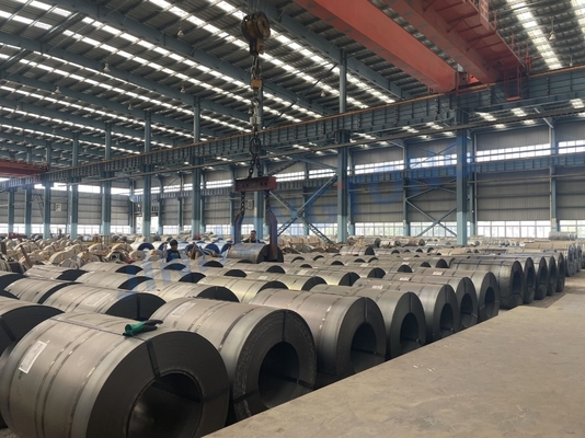 非合金型HRC SAE1006 Q235 ASTM A36 EN ST37 熱冷却された炭素鋼コイル 黒い鉄板