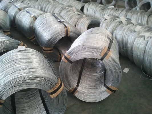 ASTM 6 8 9 10 12 14 18 20 1.6mm x 100 PVCまたはガルバン化抗腐蚀性刺線コイルレーザータイプ単刀