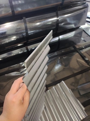 G90/G60/G40/ASTM A653 ガルバリューム 屋根シート 容量 ±1% サンプル サンプル 建築用にカスタマイズできます