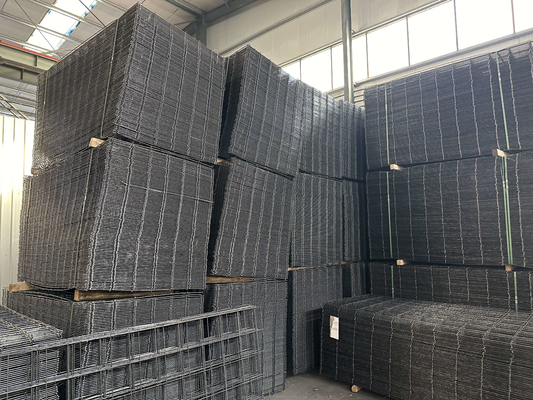 304 316 不同鋼の溶接線網 ハードウェアの布 最良の要求線計と正方形の穴の形状の溶接網