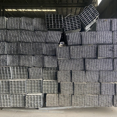 非合金 軽度炭素鋼 方形パイプ ASTM A106 A36 BS Shs 熱浸し管 ボックスバー 鉄管 EMT価格