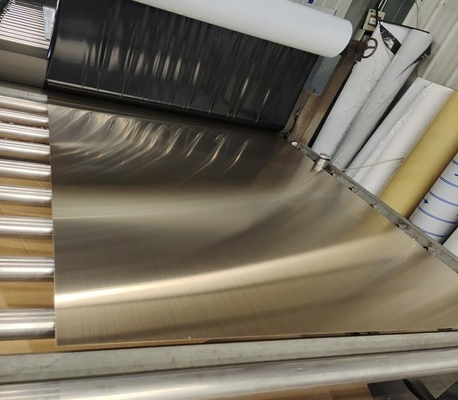 304ステンレス鋼板 1.5mm 厚さ オーダーメイド製造 6K 表面長 1000mm-6000mm カスタマイズ カスタマイズ
