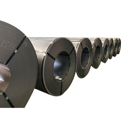 滑らかな表面 Q235/Q235B/Q345/Q345B/Q195/St37/St42/St37-2/St35.4/St35 建設材料のための熱巻き細かい軽いコイル