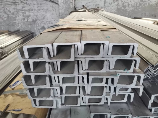 商業用建物 実際の重量による請求書 Q235B SS400 Q345B 冷凍形状切断鋼 構造鋼 C/U 形状 プロフィール チャネル鋼