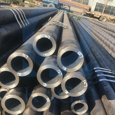ISO9001 認定 無油 ASTM A53 無縫炭素鋼管 P235GH 管路端ベーベル 黒色塗装 4' 鋼管