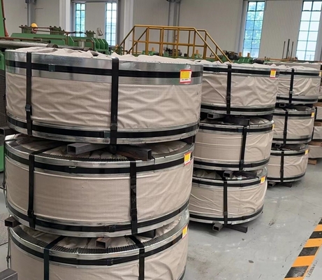 建築用材料 S350GD/S390GD/S420GD/S450GD/S550GD 耐久性のある鉄鋼コイル S320 Zm310 Zm430 Zn-Al-Mg