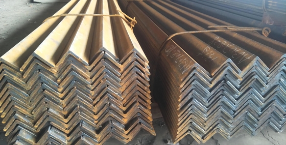 鋼アングルバー Q235 Q345 S355 ASTM ホットローリング 同等エンジェルバー / 角鋼 / 鉄の角バー BV BIS ISO CE ISO9001