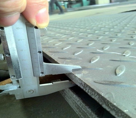 Q235 AISI ASTM BS DIN GB JIS 2.0-8 mm 厚さ 切断能力のあるカーボン鋼板