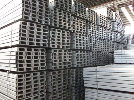 直接 ASTM Q235 Q345 非合金構造および産業用用用熱巻きU形チャネル鋼梁