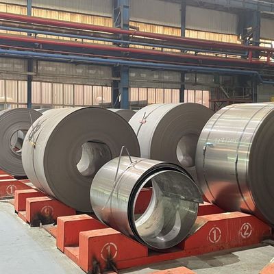 普通の油付き冷たいローリング鋼 DC01 DC02 DC03 DC04 DC05 DC06 SPCC 建材のためのコイル 建材表面