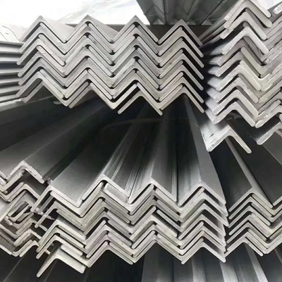標準の等角不等角棒 AiSi ASTM DIN EN GB JIS bs 40*40 100*100 SS 鋼の角 4mm 5mm ホットロールステンレス