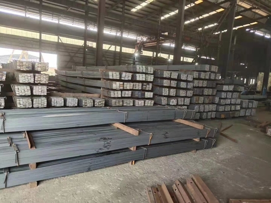 非合金容量 ±1% 鋼平板棒 初鋼 20 45 S235 SS400 ASTM A36 特殊スロット