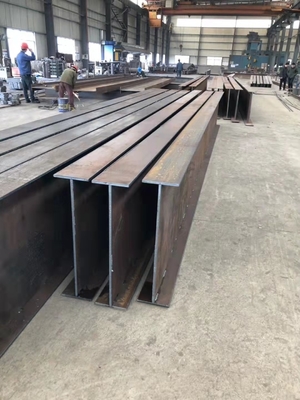 建築用建築材料のための天然表面Hビーム鋼 ASTM A53 A106 調整可能な厚さ