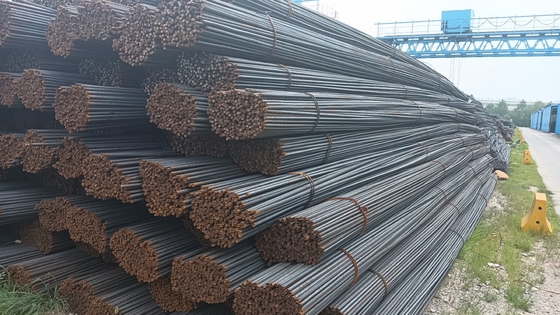 高級HRB400/500 ASTM A615 BS4449 商業用建物用炭素鋼製リバー 8M 長さ