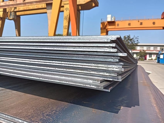 良い価格 ホットロールされた炭素鋼板 Ms Sheet10mm 20mm ASTM A36 軽量船舶建設 中型および厚いホットロールされた板