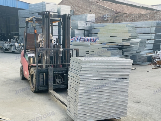 中国 工場型 L 棒鋼格子 熱浸し電熱鋼 25x5x3 30x5x3 32x5x3 熱溶接鋼格子