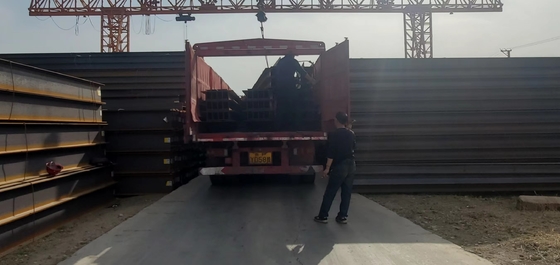 ホットロール Q235/q355b Astm A36 炭酸鋼 H ビーム 建築用標準構造材料 溶接サービスを含む