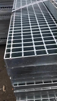 金属建材 熱浸し 30 x 3mm ガルバン製鋼格子 低炭素歩道 建材用床排水格子