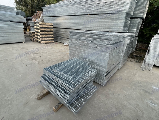 高品質の建材規格 2A12 2024 6061 7075 A00 A356 A99 溶接した炭素鋼格子
