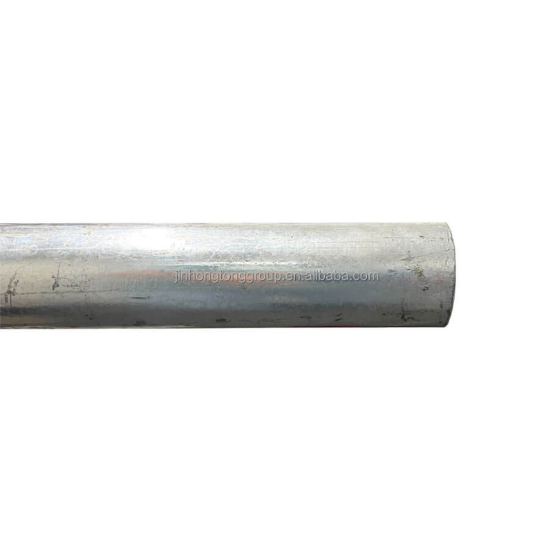 試料 自由に電熱した方形管 鉄管 0.9mm Gi管 孔付き粉末で覆われた構造性電熱された鋼管